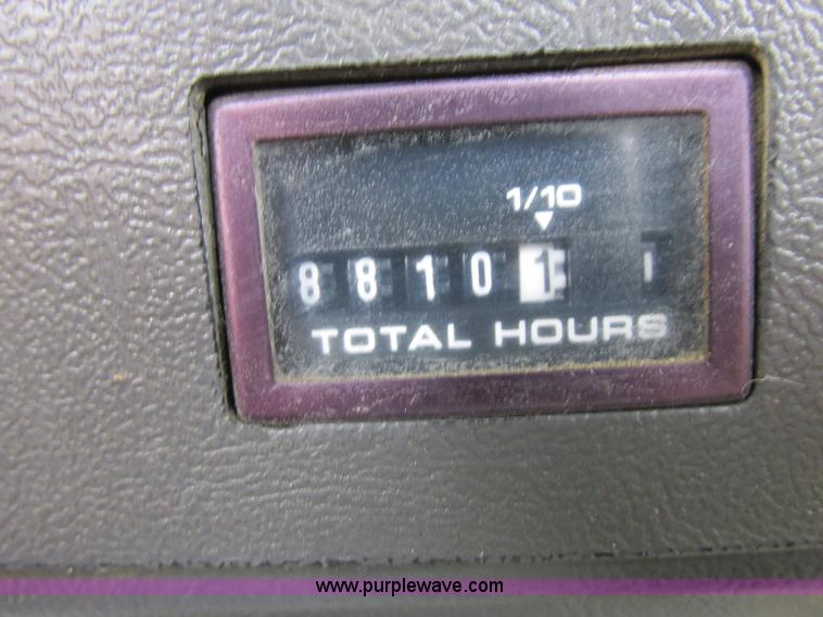 image for item K2181 1994 Ford L9000 mixer truck