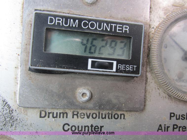 image for item K2181 1994 Ford L9000 mixer truck