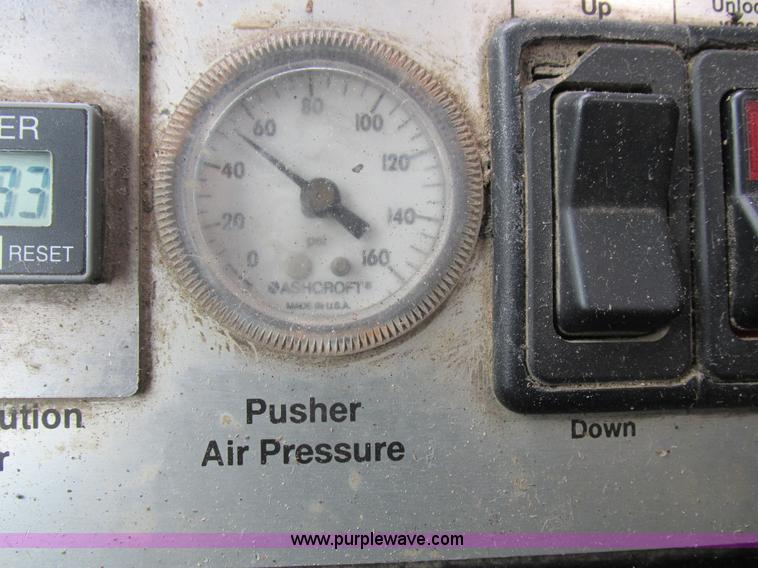 image for item K2181 1994 Ford L9000 mixer truck