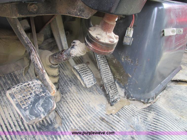 image for item K2181 1994 Ford L9000 mixer truck