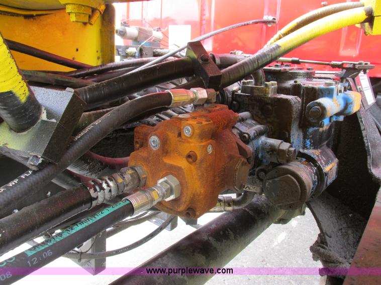 image for item K2181 1994 Ford L9000 mixer truck