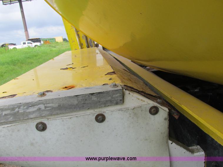 image for item K2181 1994 Ford L9000 mixer truck