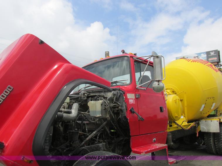 image for item K2181 1994 Ford L9000 mixer truck