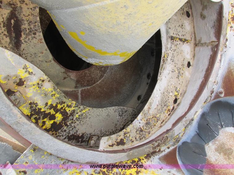 image for item K2181 1994 Ford L9000 mixer truck