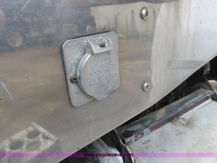 image for item K2182 1987 Western Star 4900 Series dump truck