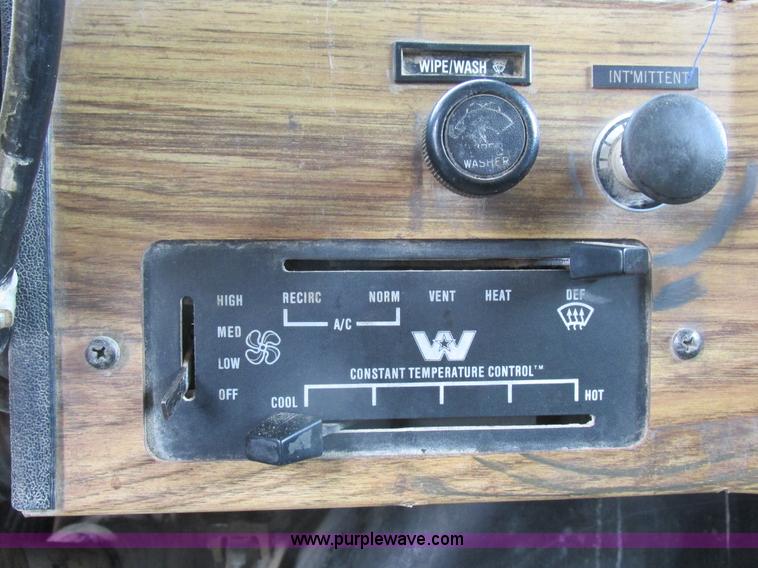 image for item K2182 1987 Western Star 4900 Series dump truck