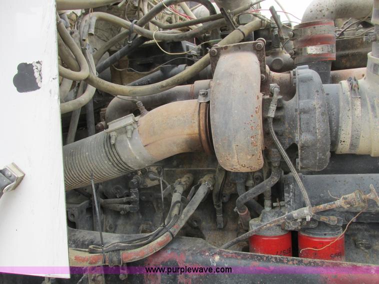 image for item K2182 1987 Western Star 4900 Series dump truck