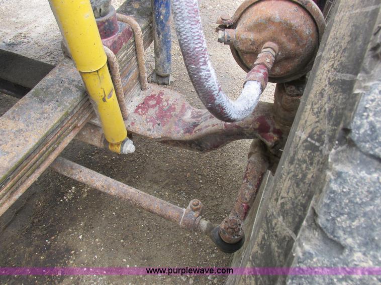 image for item K2182 1987 Western Star 4900 Series dump truck