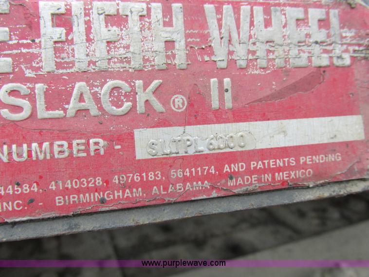 image for item K2183 1994 Volvo WM semi truck