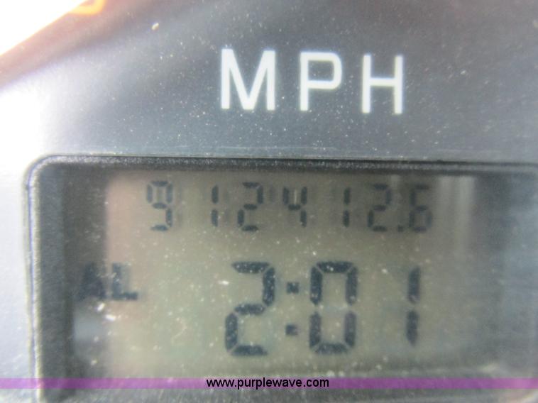 image for item K2183 1994 Volvo WM semi truck