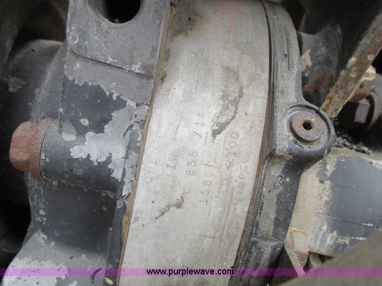 image for item K2183 1994 Volvo WM semi truck