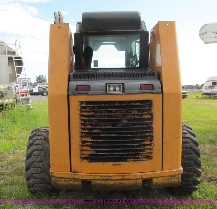 image for item K5736 2003 Case 90XT skid steer