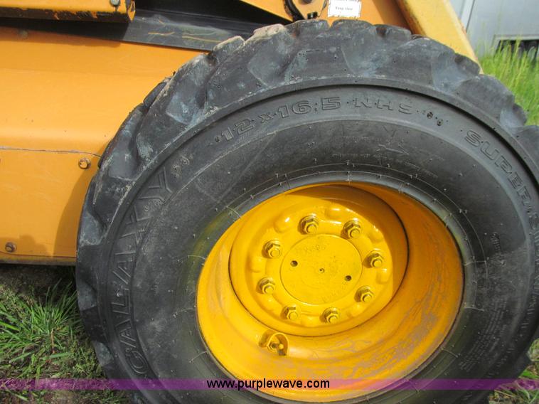 image for item K5736 2003 Case 90XT skid steer