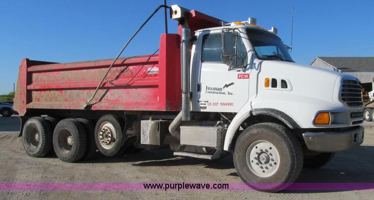 image for item K5741 2006 Sterling L8500 dump truck