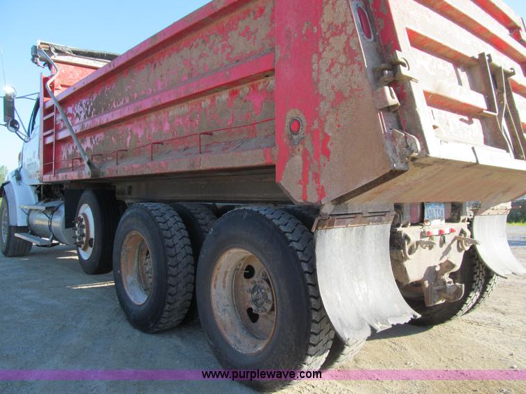 image for item K5741 2006 Sterling L8500 dump truck