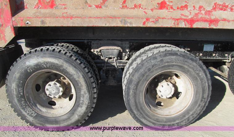 image for item K5741 2006 Sterling L8500 dump truck