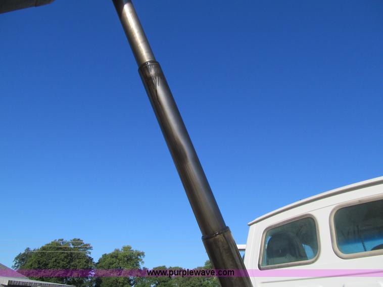 image for item K5741 2006 Sterling L8500 dump truck