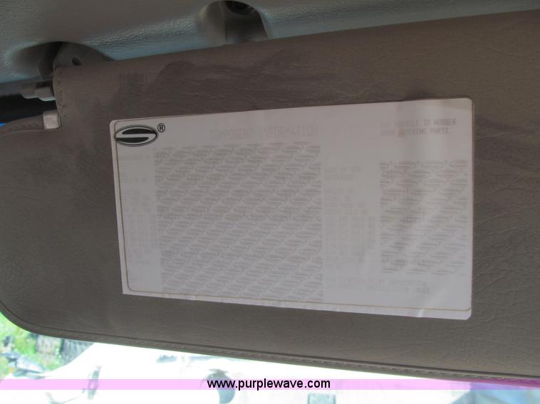 image for item K5741 2006 Sterling L8500 dump truck