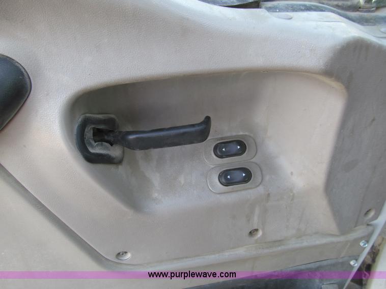 image for item K5741 2006 Sterling L8500 dump truck