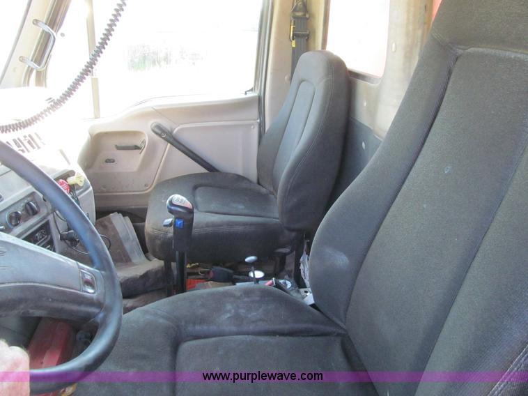 image for item K5741 2006 Sterling L8500 dump truck