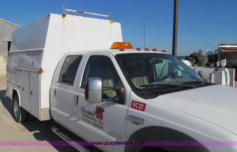 image for item K5742 2006 Ford F550 Super Duty Crew Cab service truck