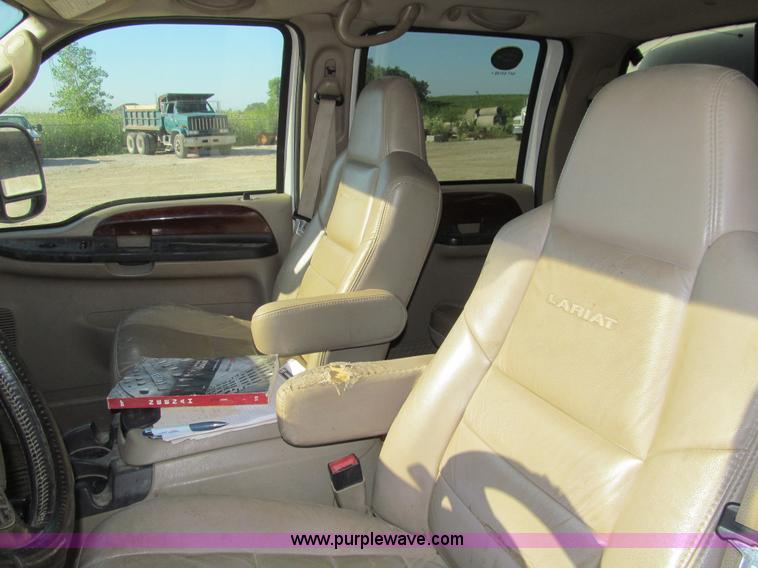 image for item K5742 2006 Ford F550 Super Duty Crew Cab service truck