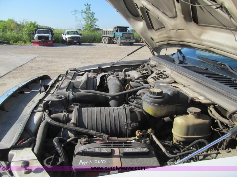 image for item K5742 2006 Ford F550 Super Duty Crew Cab service truck