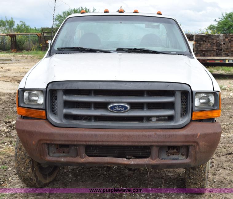 image for item K6071 1999 Ford F450 Super Duty utility truck