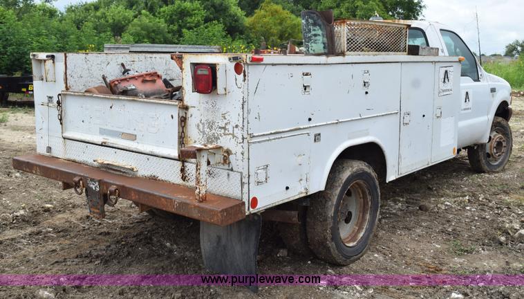 image for item K6071 1999 Ford F450 Super Duty utility truck