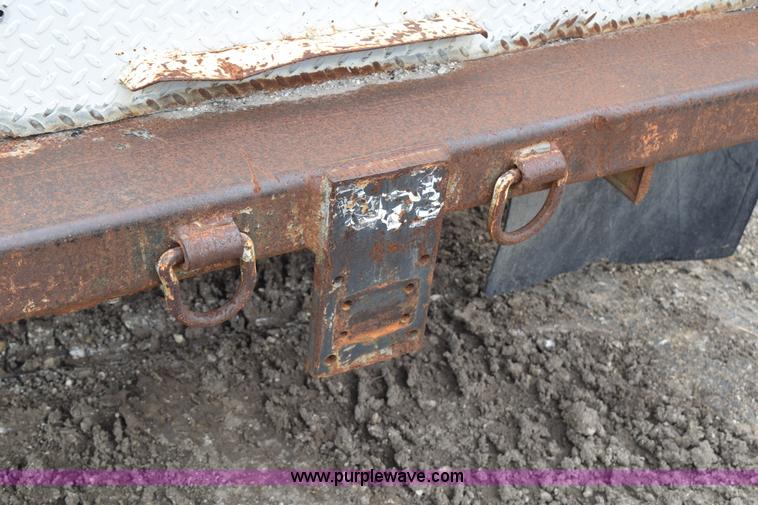 image for item K6071 1999 Ford F450 Super Duty utility truck