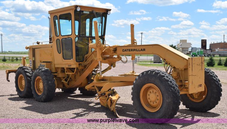 image for item K6164 1975 Caterpillar 12G motor grader