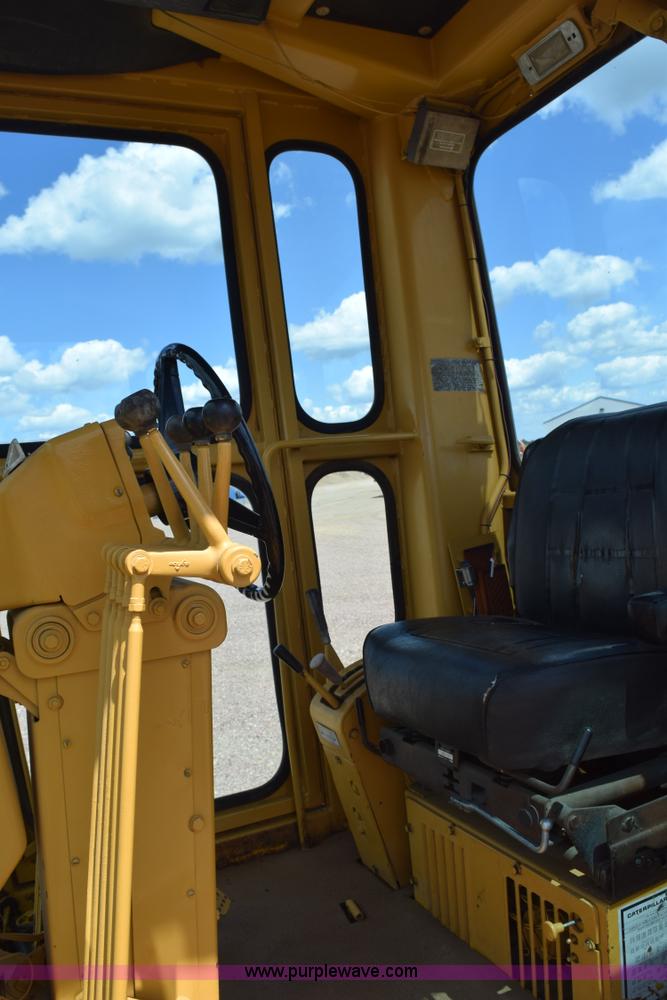 image for item K6164 1975 Caterpillar 12G motor grader
