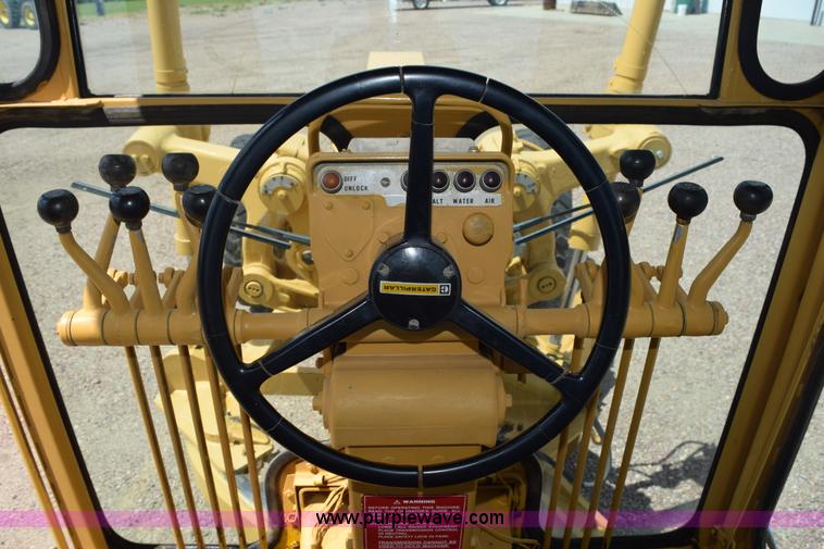 image for item K6164 1975 Caterpillar 12G motor grader