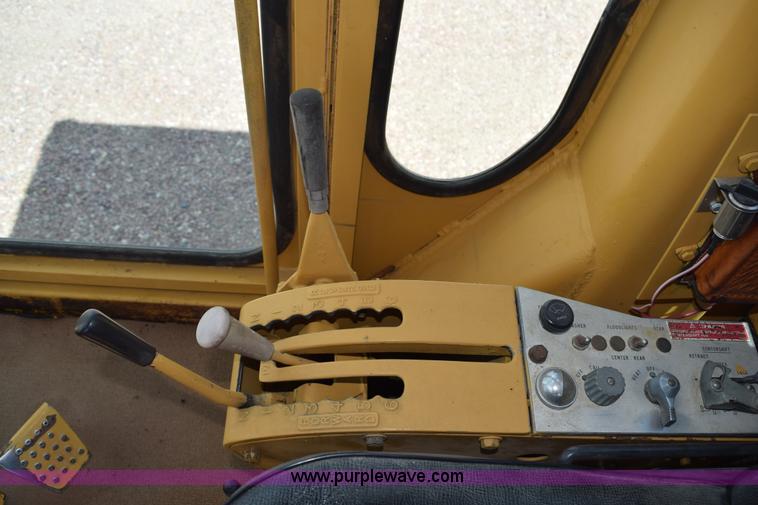 image for item K6164 1975 Caterpillar 12G motor grader