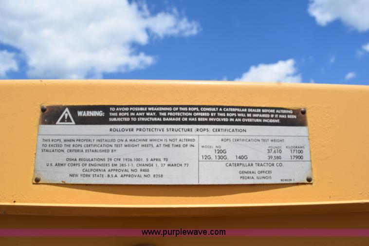 image for item K6164 1975 Caterpillar 12G motor grader