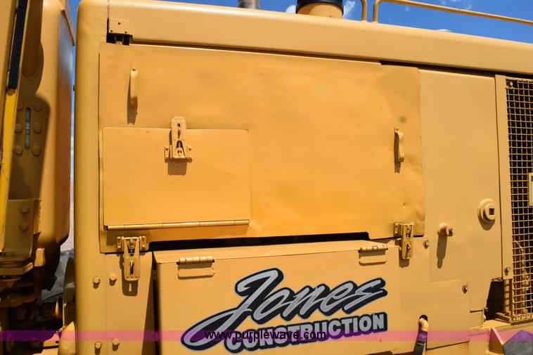 image for item K6164 1975 Caterpillar 12G motor grader