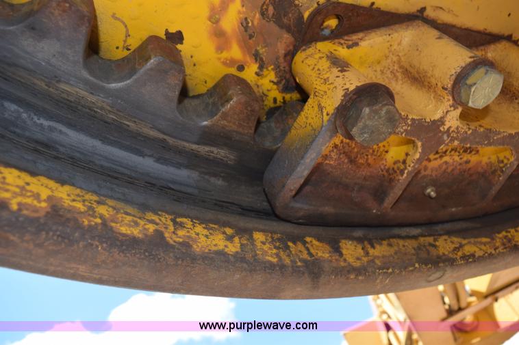 image for item K6164 1975 Caterpillar 12G motor grader