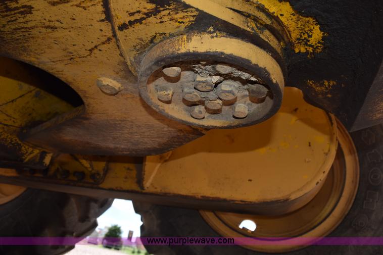 image for item K6164 1975 Caterpillar 12G motor grader