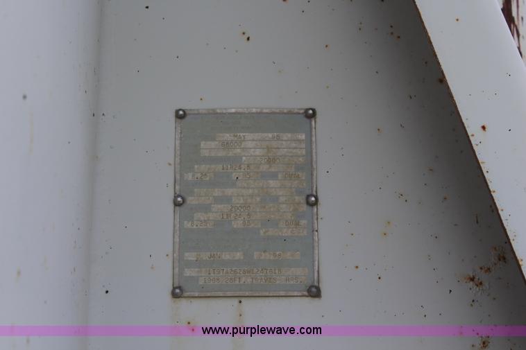 image for item K6953 1998 Travis end dump trailer