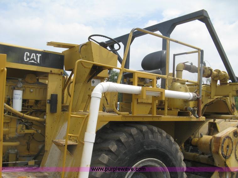 image for item K8684 1991 Caterpillar RR250 reclaimer