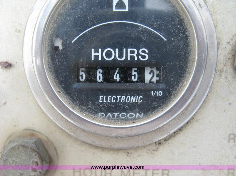 image for item K8684 1991 Caterpillar RR250 reclaimer