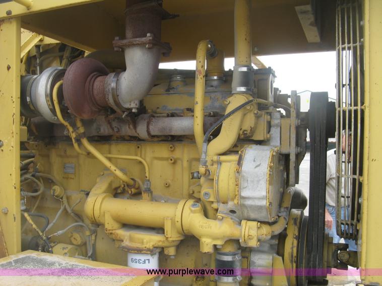 image for item K8684 1991 Caterpillar RR250 reclaimer