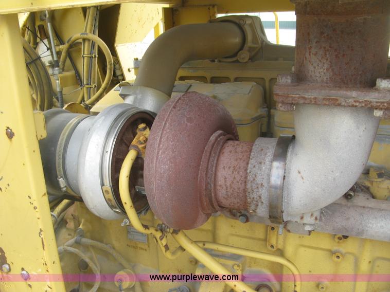 image for item K8684 1991 Caterpillar RR250 reclaimer