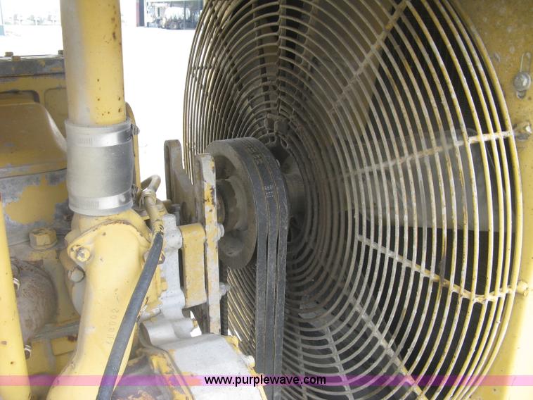 image for item K8684 1991 Caterpillar RR250 reclaimer