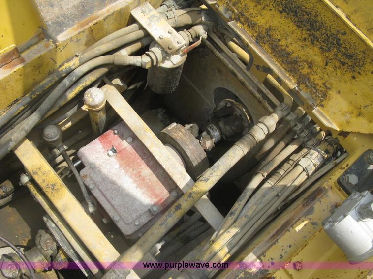 image for item K8684 1991 Caterpillar RR250 reclaimer