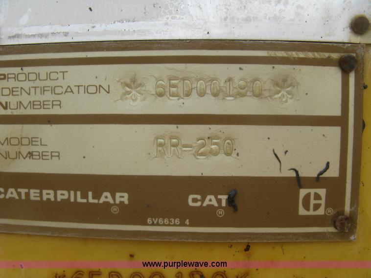 image for item K8684 1991 Caterpillar RR250 reclaimer