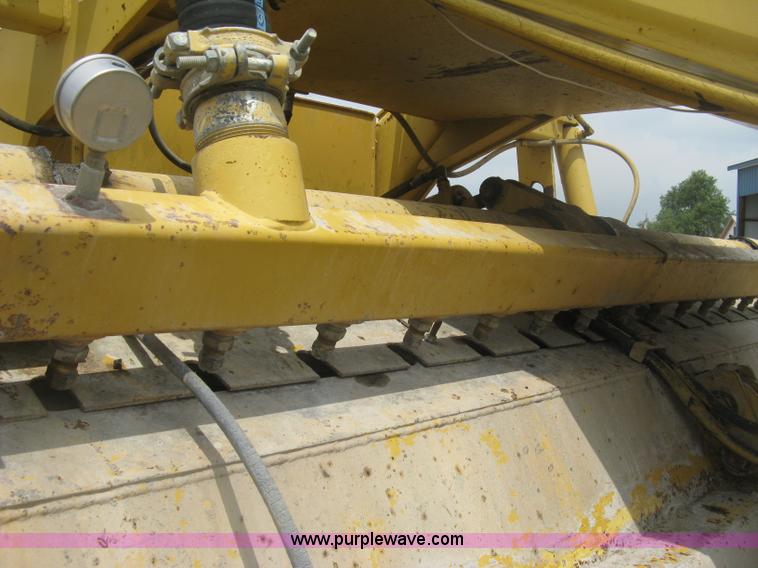 image for item K8684 1991 Caterpillar RR250 reclaimer
