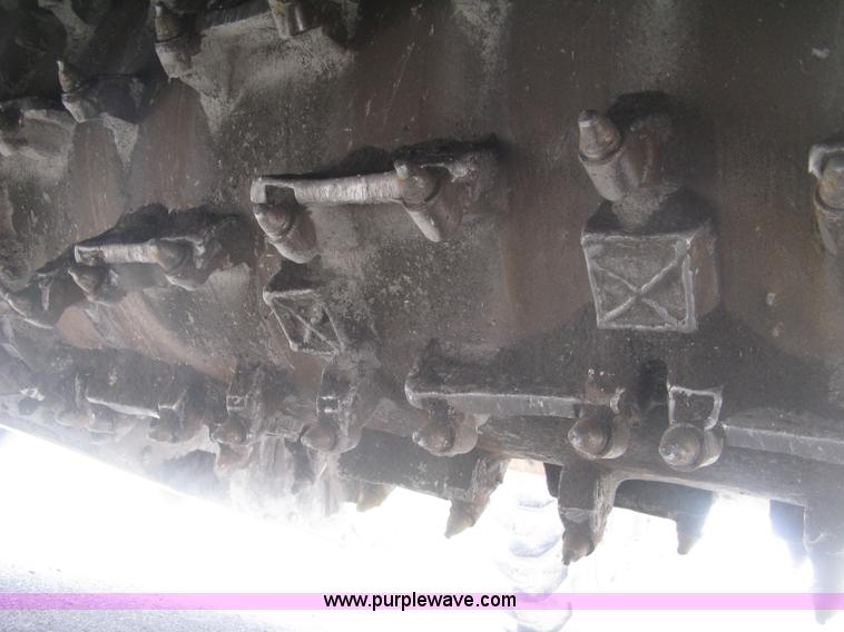 image for item K8684 1991 Caterpillar RR250 reclaimer