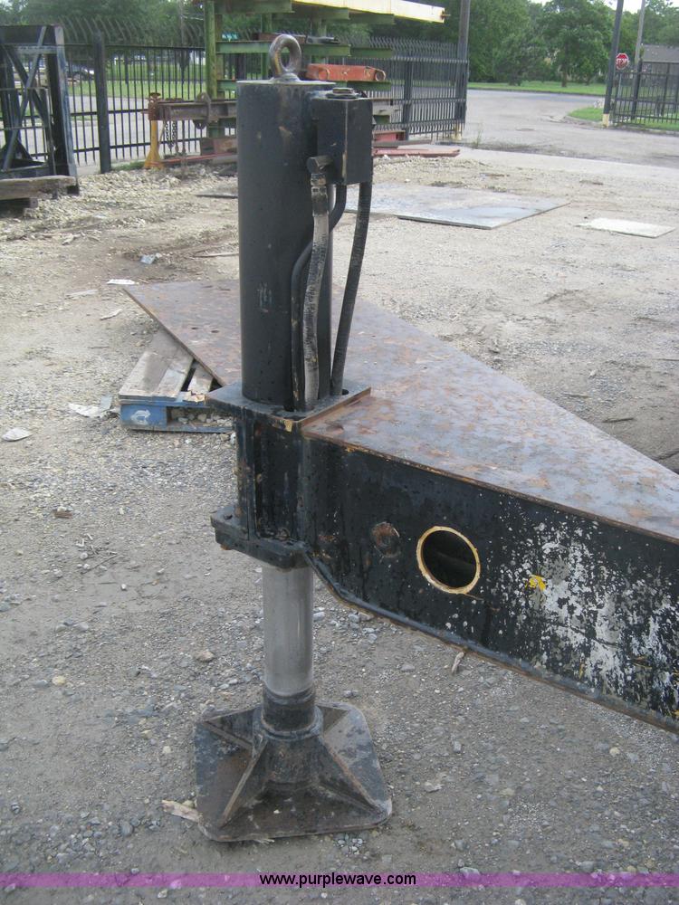 image for item K8699 1981 Grove RT522 rough terrain crane