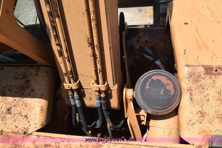 image for item L2742 Drott 35EC excavator